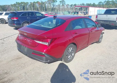 2024 Hyundai Elantra Sel z USA, uszkodzony, nr VIN KMHLM4DG6RU692184